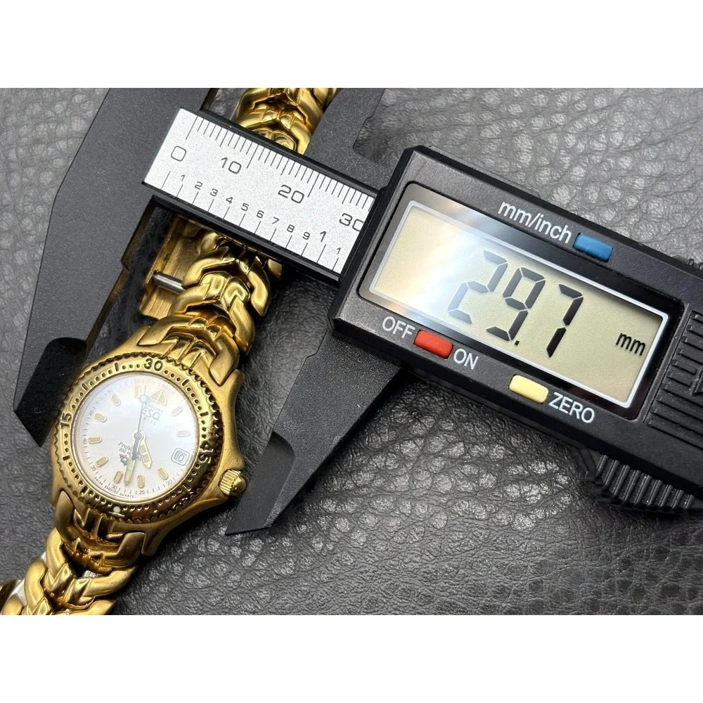 ESQ Esquire Swiss Gold Tone Diver Watch 200M Professional 7